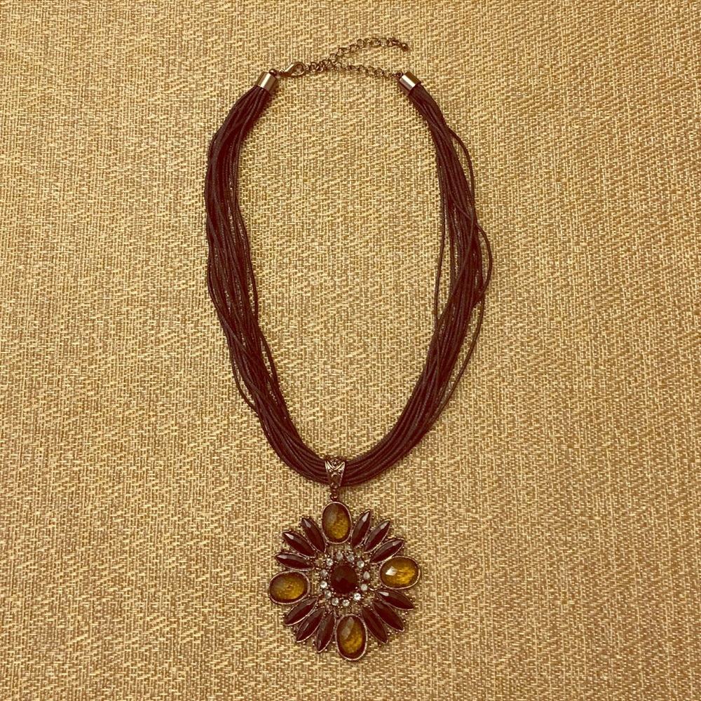 GEMSTONE NECKLACE